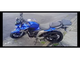 Yamaha Fazer 250