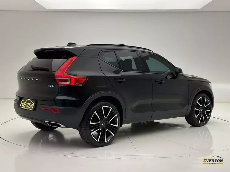 Volvo XC40 Preto 11