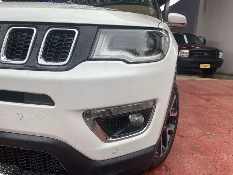 Jeep Compass Branco 13