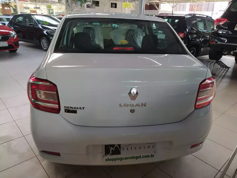 Renault Logan Branco 3