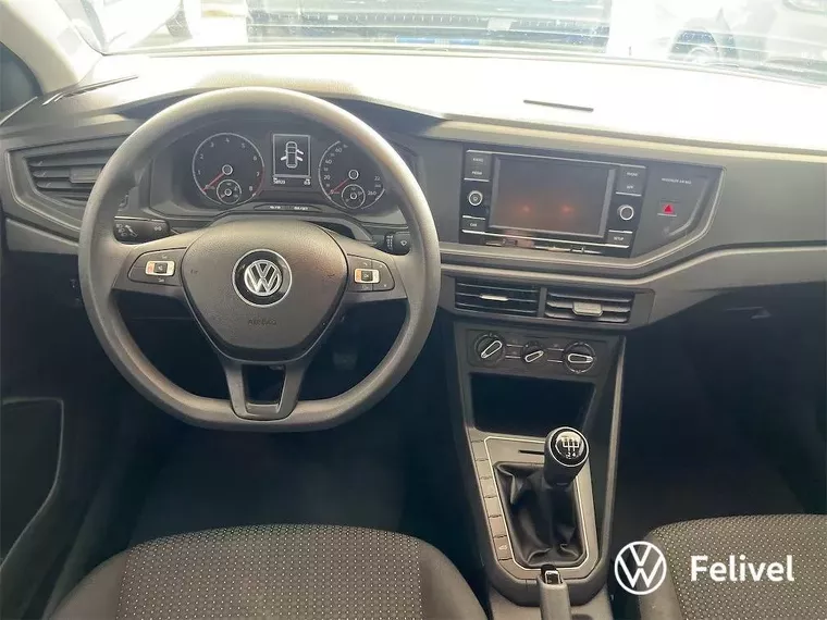 Volkswagen Polo Hatch Branco 4