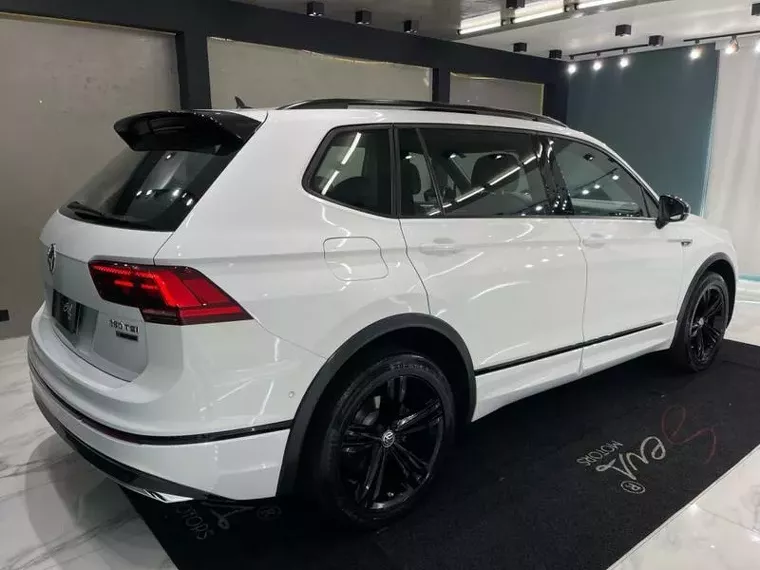 Volkswagen Tiguan Branco 5