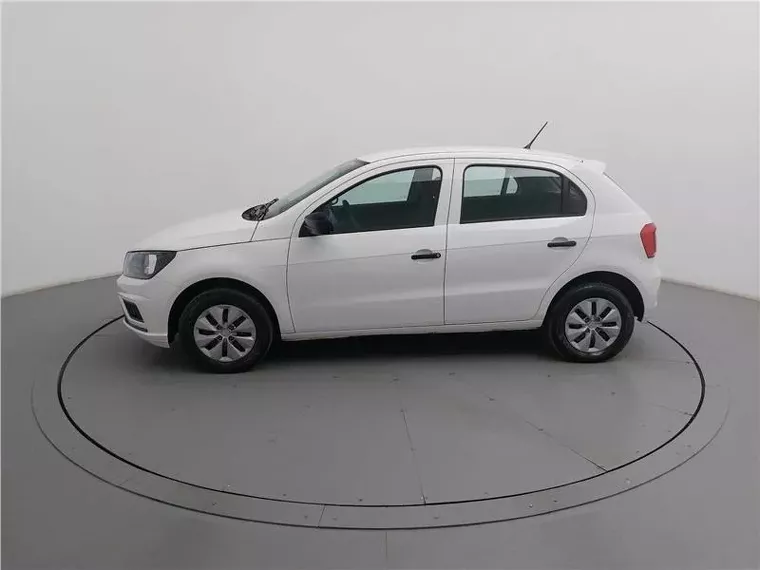 Volkswagen Gol Branco 11