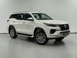Toyota Hilux SW4