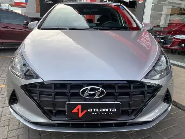 Hyundai HB20 Prata 5