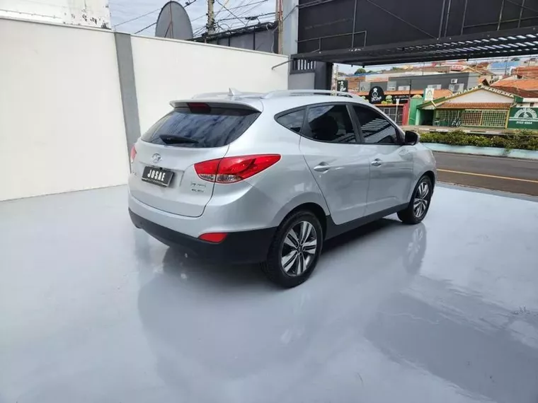 Hyundai IX35 Prata 9