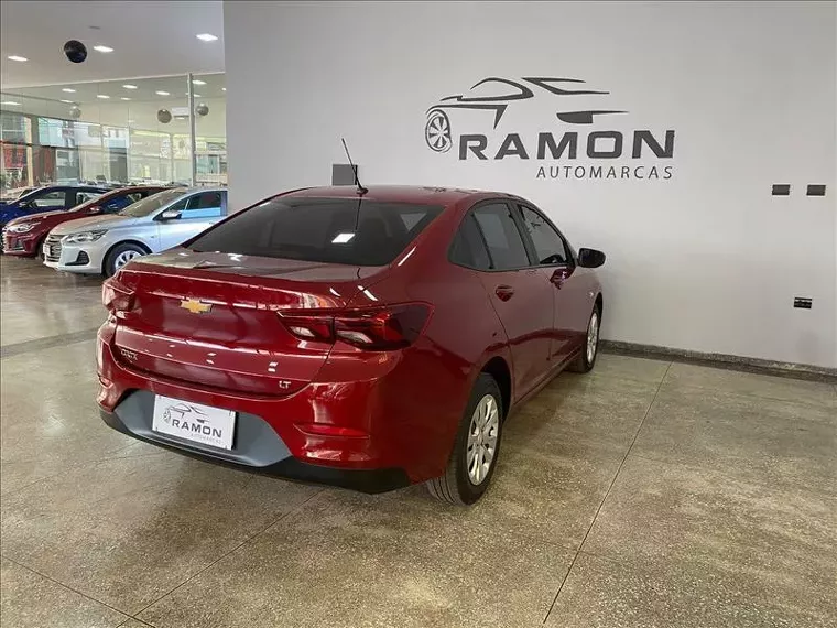 Chevrolet Onix Vermelho 11