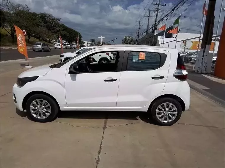 Fiat Mobi Branco 15