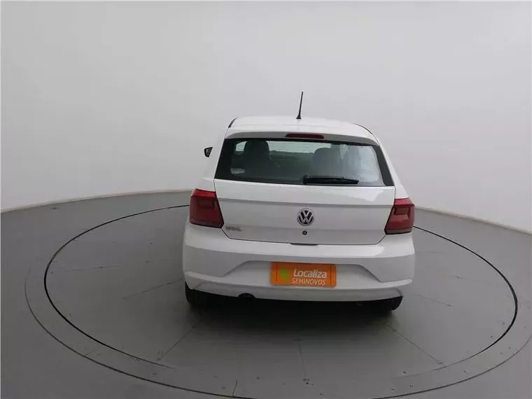 Volkswagen Gol Branco 18