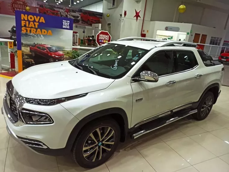 Fiat Toro Branco 9