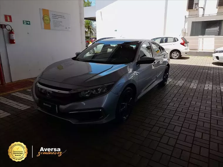 Honda Civic Prata 1