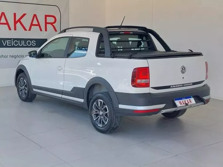 Volkswagen Saveiro Branco 5