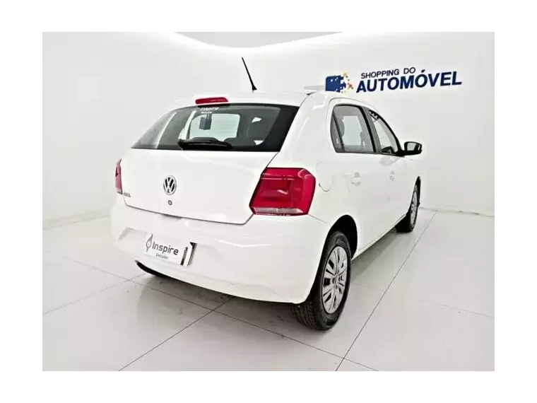 Volkswagen Gol Branco 2