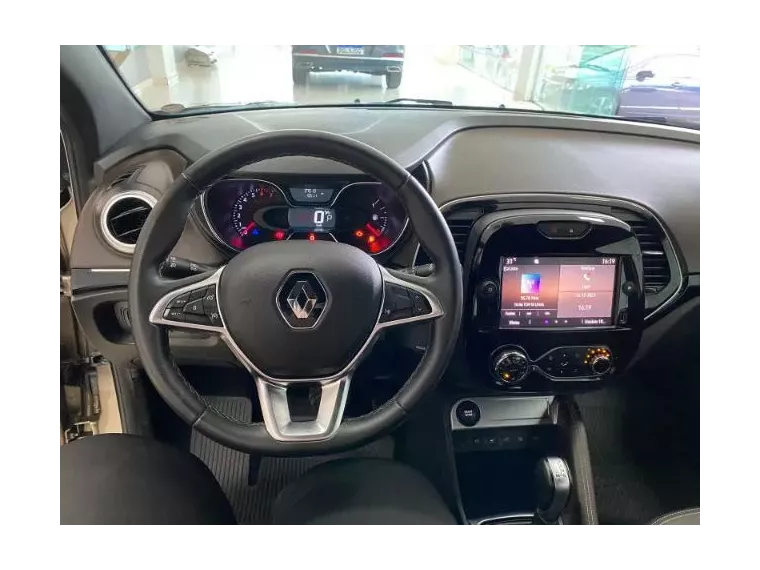 Renault Captur Bege 6