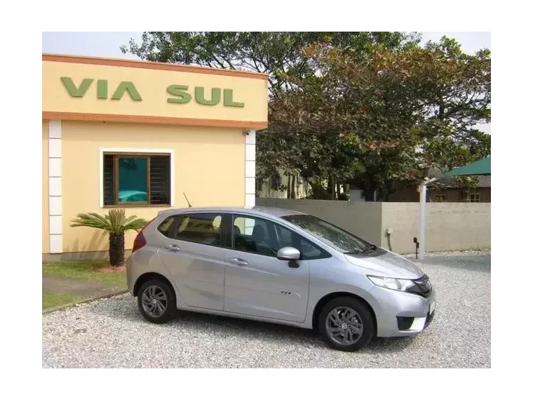 Honda FIT Prata 2