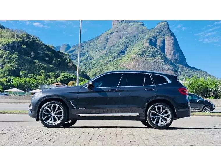 BMW X3 Cinza 6