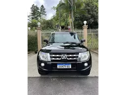 Mitsubishi Pajero Full