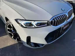 BMW 320i