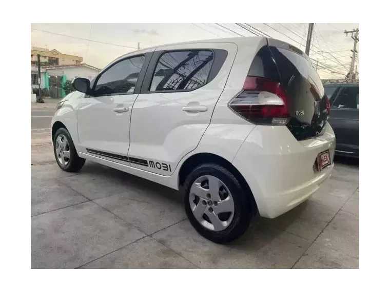 Fiat Mobi Branco 8