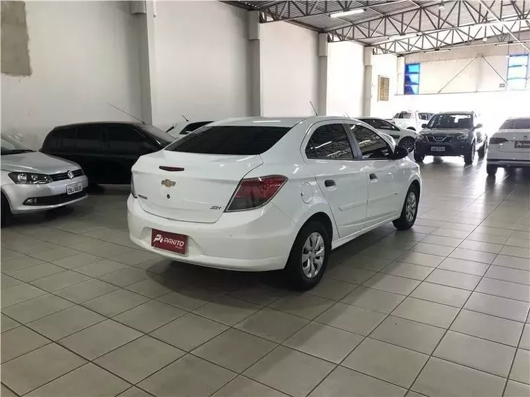 Chevrolet Prisma Branco 10