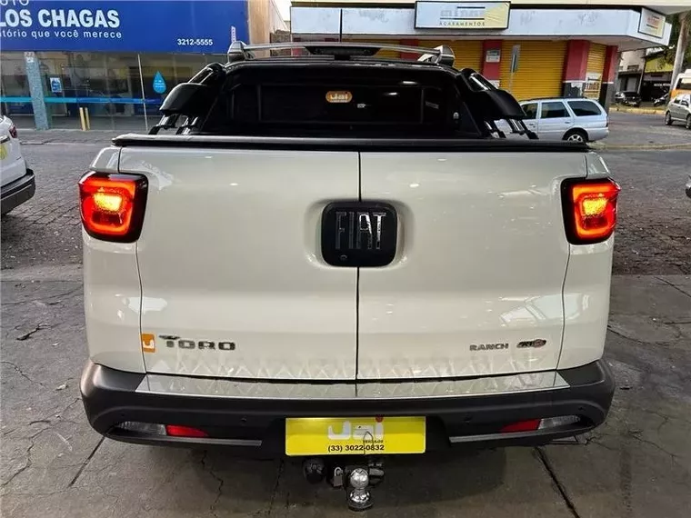 Fiat Toro Branco 7