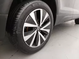 Volkswagen Taos
