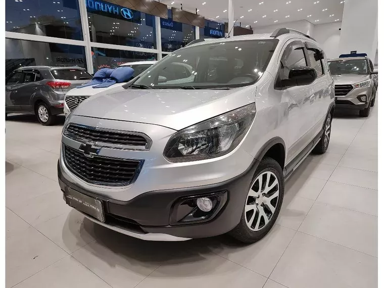 Chevrolet Spin Prata 14