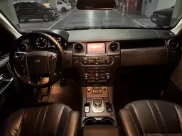 Land Rover Discovery 4