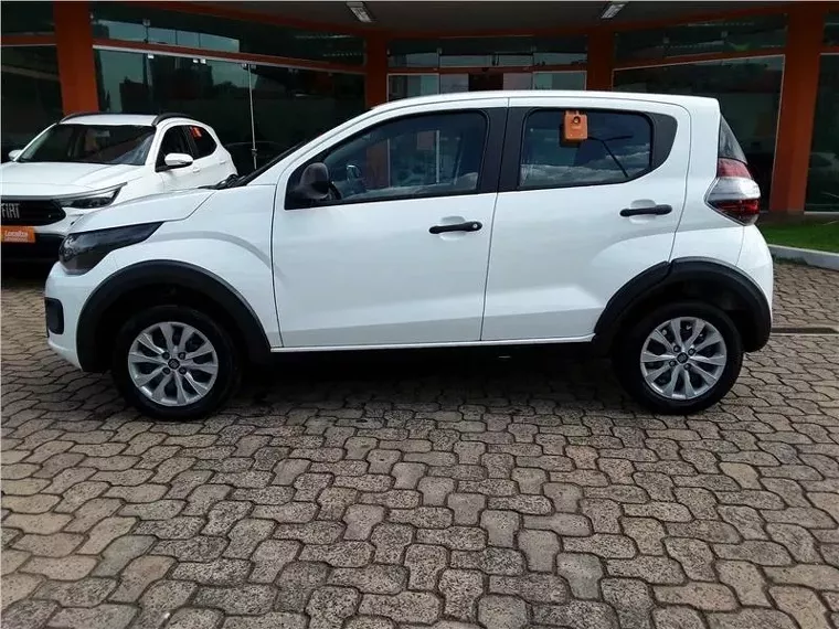 Fiat Mobi Branco 2