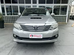 Toyota Hilux SW4
