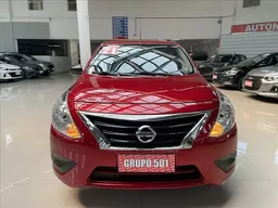 Nissan Versa