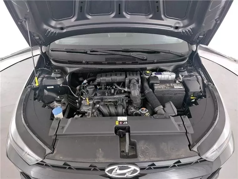 Hyundai HB20 Preto 11