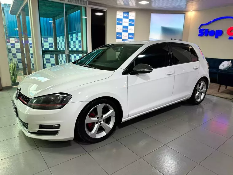 Volkswagen Golf Branco 6