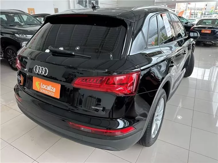 Audi Q5 Preto 4