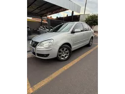 Volkswagen Polo Sedan