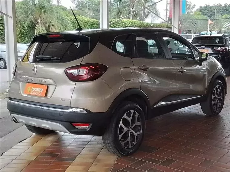 Renault Captur Bronze 5