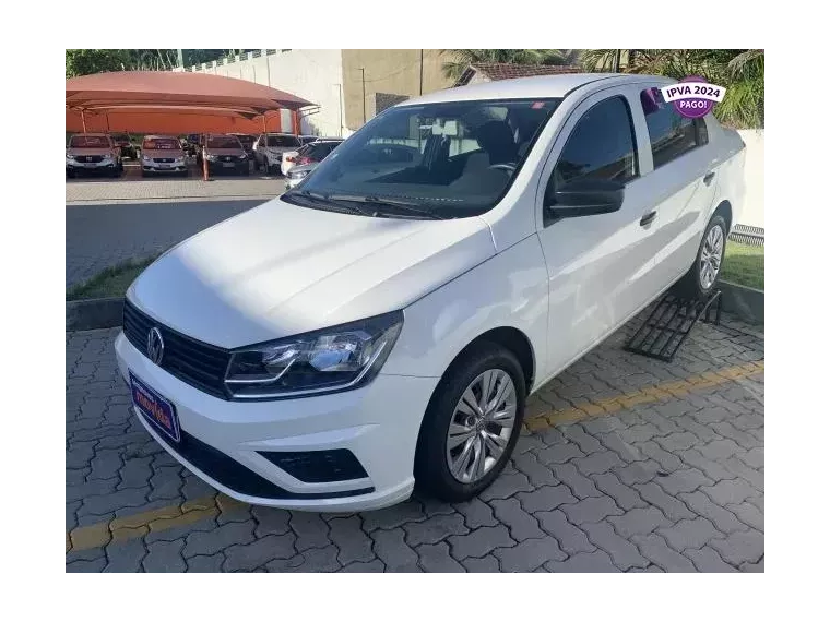 Volkswagen Voyage Branco 1