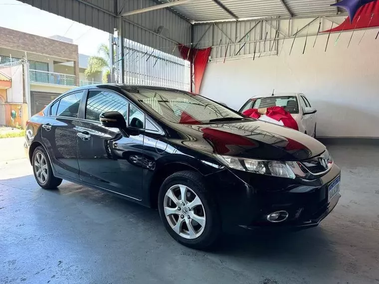 Honda Civic Preto 3