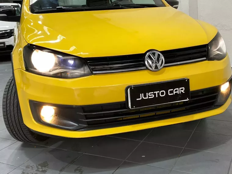 Volkswagen Gol Amarelo 10