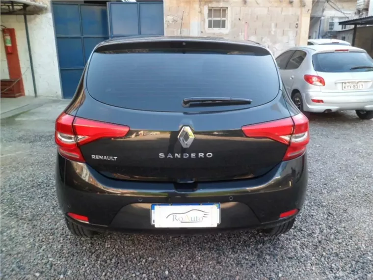 Renault Sandero Preto 10