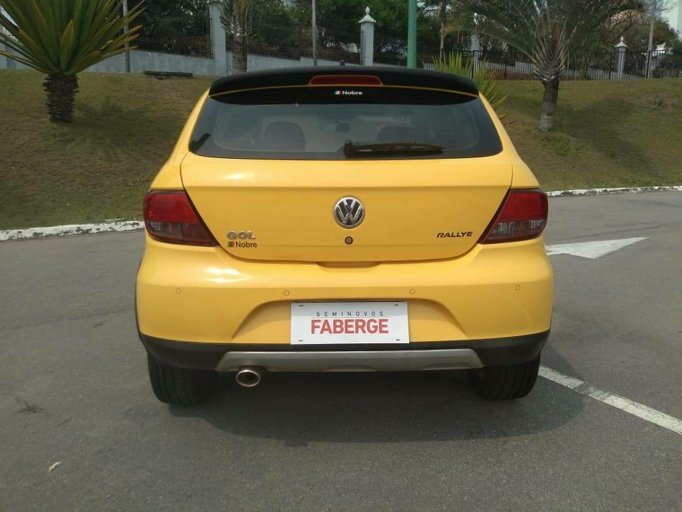 Volkswagen Gol Amarelo 5
