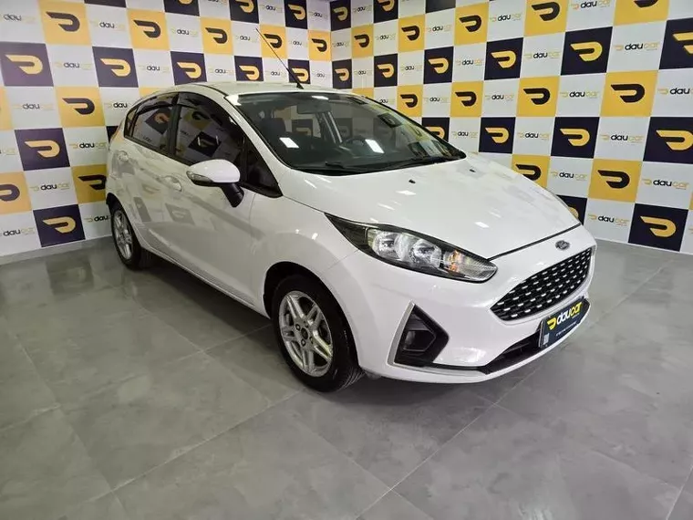 Ford Fiesta Branco 1