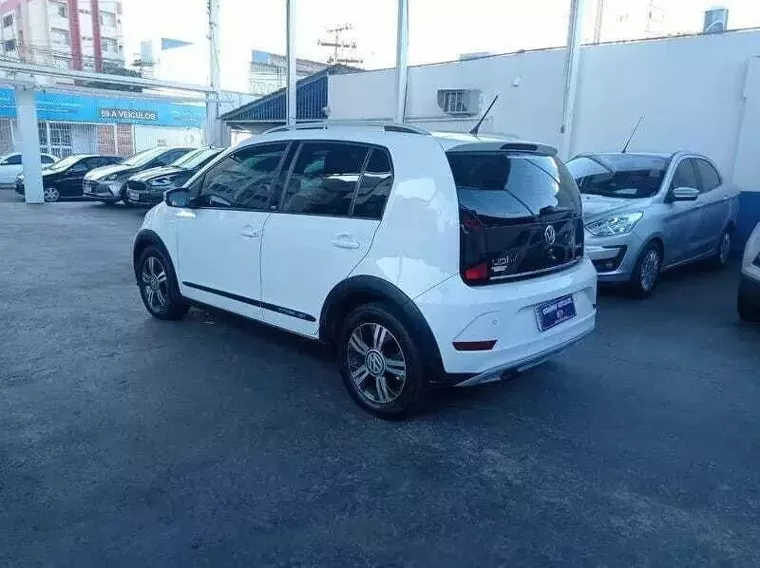 Volkswagen Cross UP Branco 4