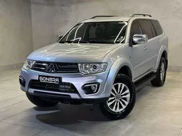 Mitsubishi Pajero Dakar