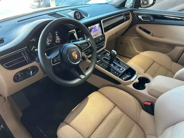 Porsche Macan Preto 10