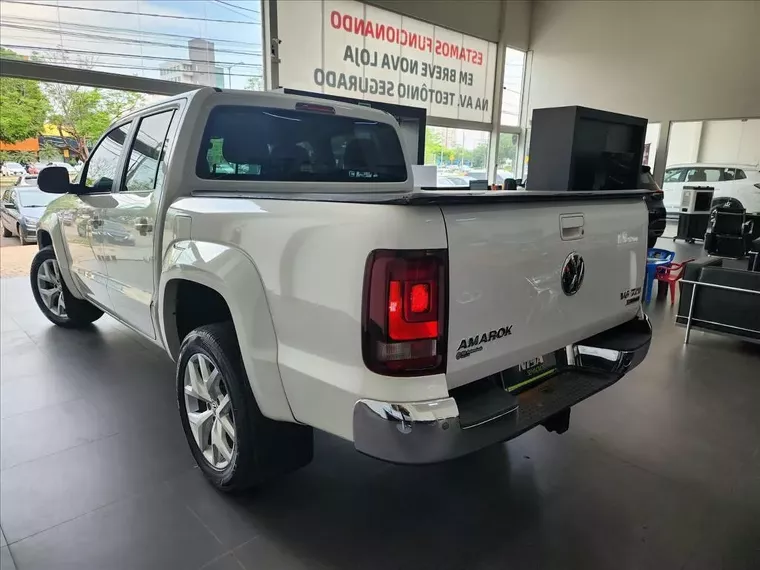 Volkswagen Amarok Branco 5