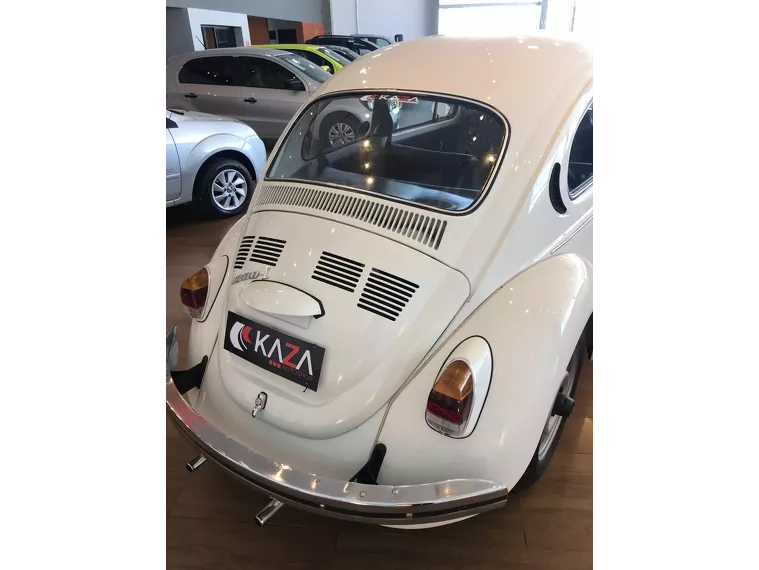 Volkswagen Fusca Branco 2