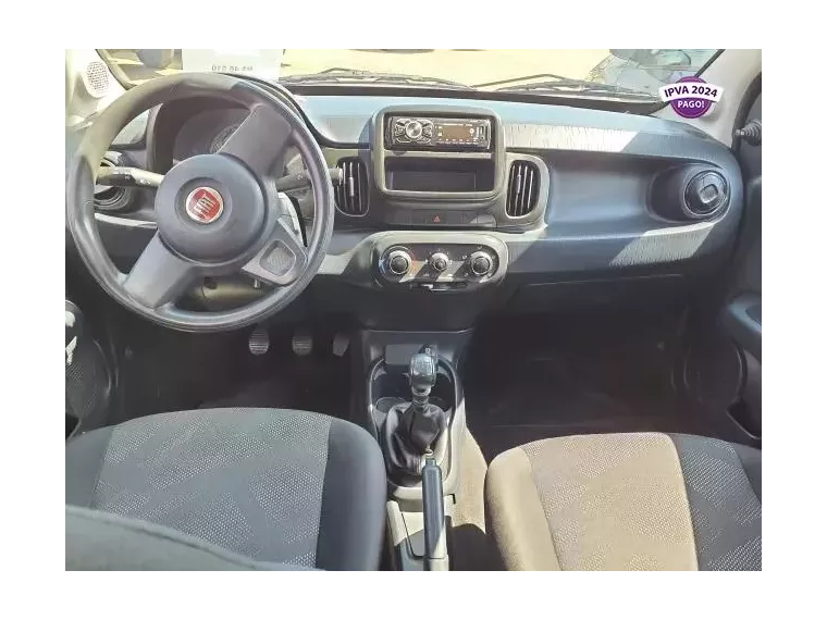 Fiat Mobi Prata 7