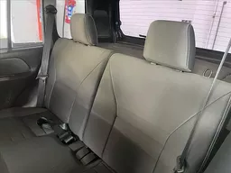 Mitsubishi Pajero TR4