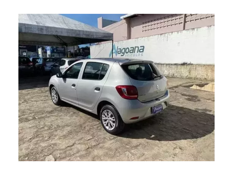 Renault Sandero Prata 2